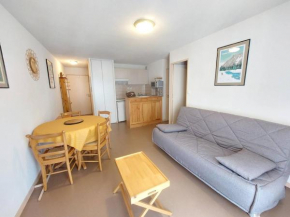Appartement à Cauterets avec balcon et vue sur les montagnes - FR-1-812-53
